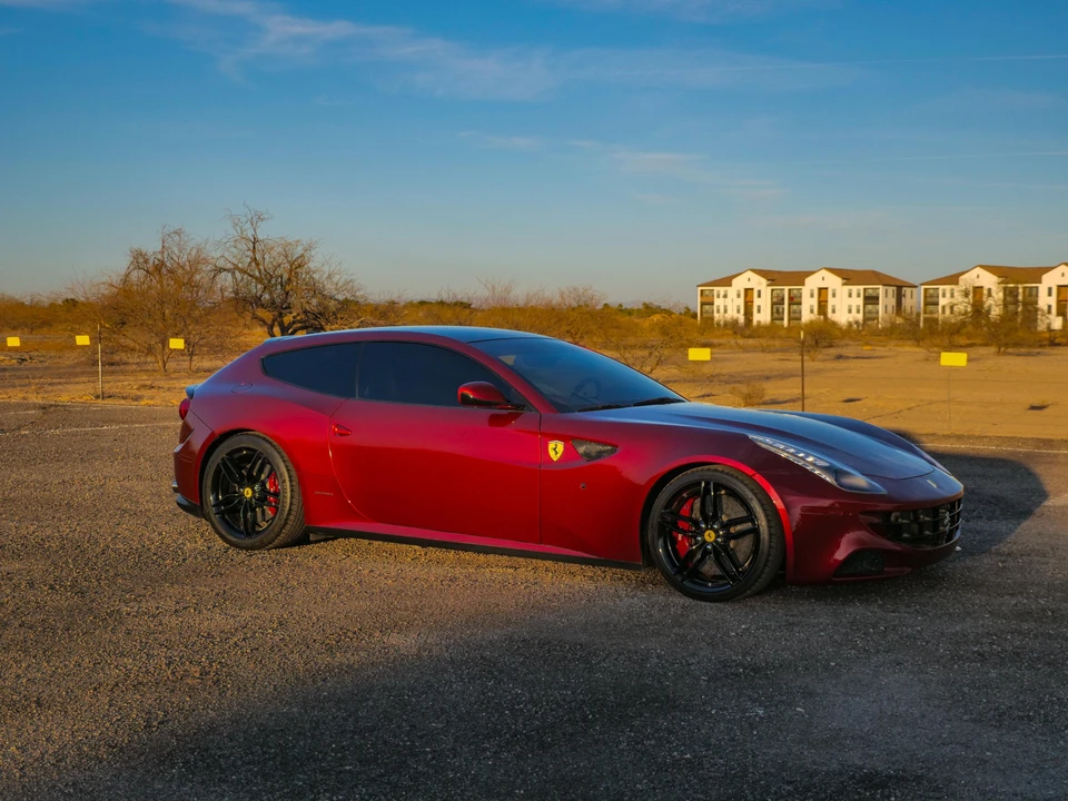 2012 Ferrari FF - Image 30 of 31