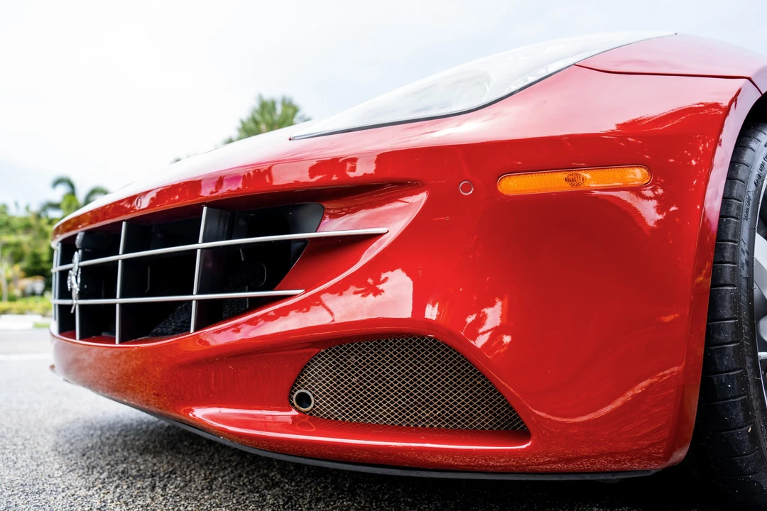 2012 Ferrari FF - Image 13 of 31