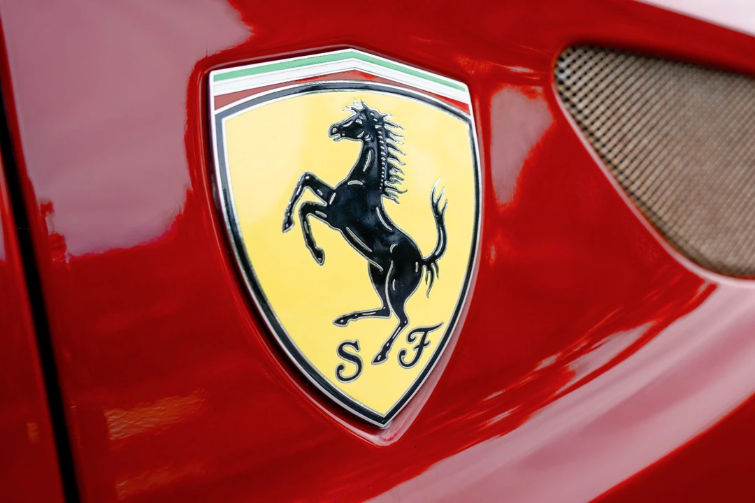 2012 Ferrari FF - Image 25 of 31