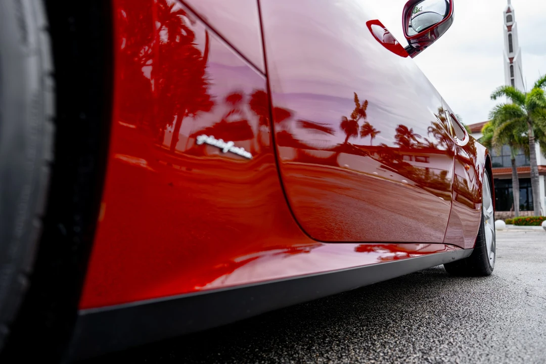 2012 Ferrari FF - Image 27 of 31