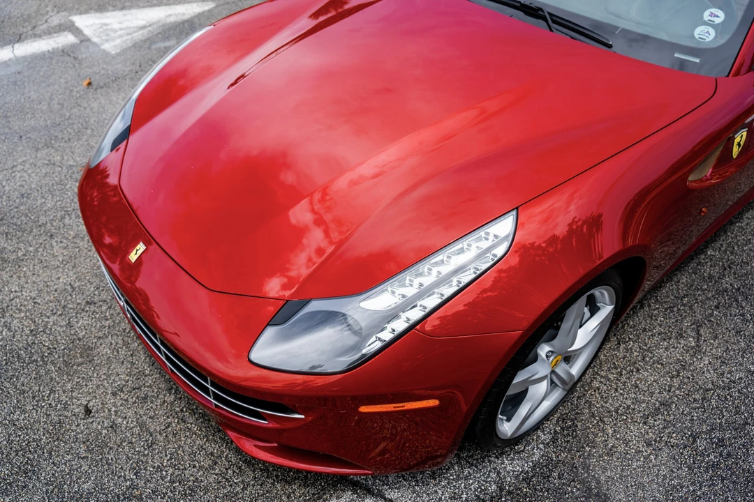 2012 Ferrari FF - Image 12 of 31
