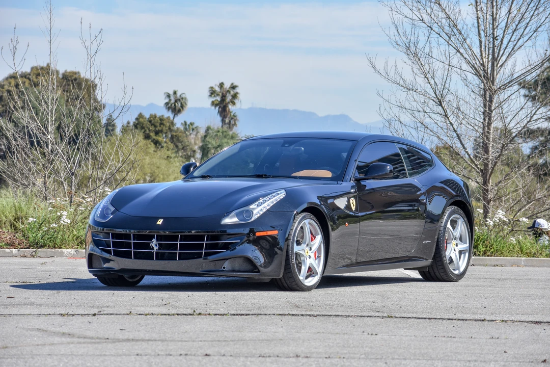 2012 Ferrari FF - Image 8 of 31