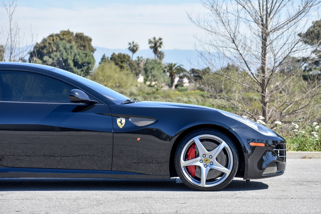 2012 Ferrari FF - Image 20 of 31