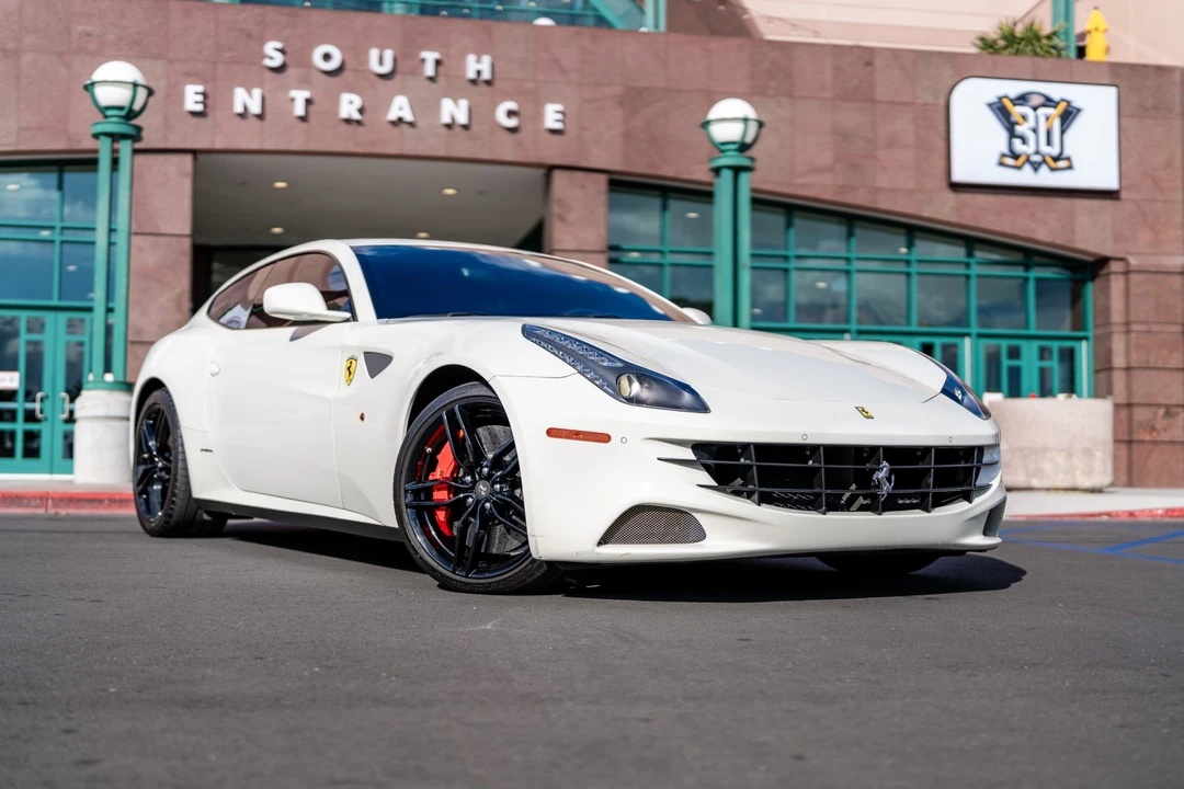 2012 Ferrari FF - Image 8 of 31