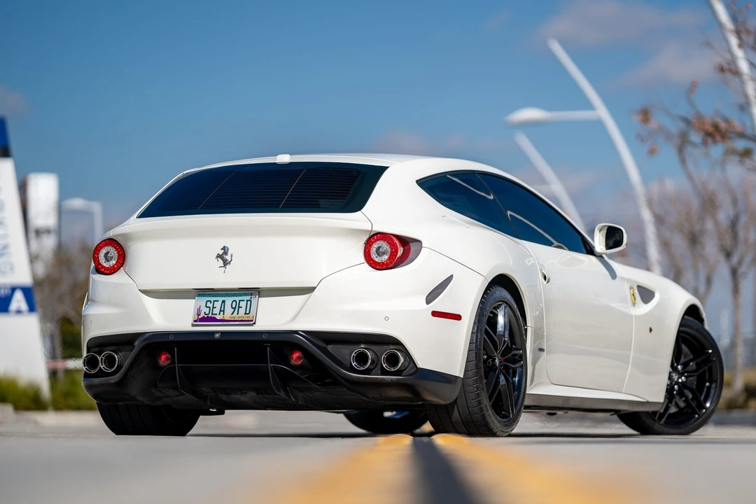 2012 Ferrari FF - Image 5 of 31