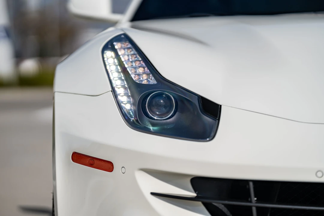 2012 Ferrari FF - Image 16 of 31