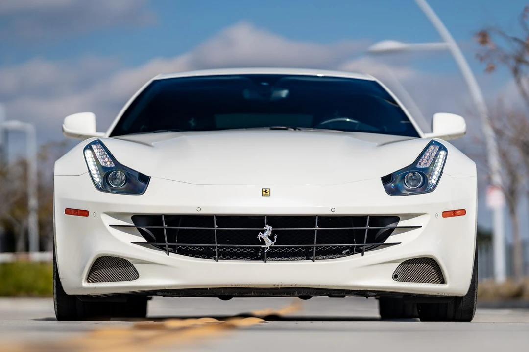 2012 Ferrari FF - Image 9 of 31