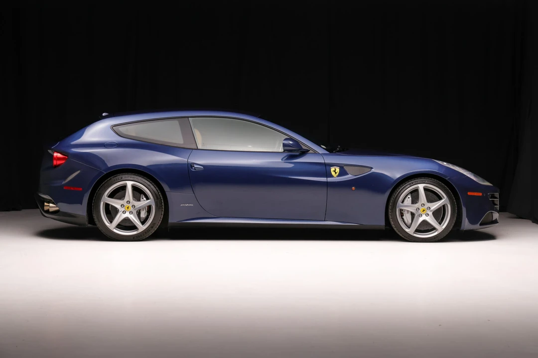 2012 Ferrari FF - Image 9 of 31