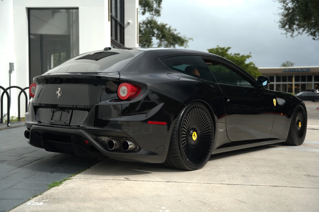 2012 Ferrari FF - Image 8 of 31
