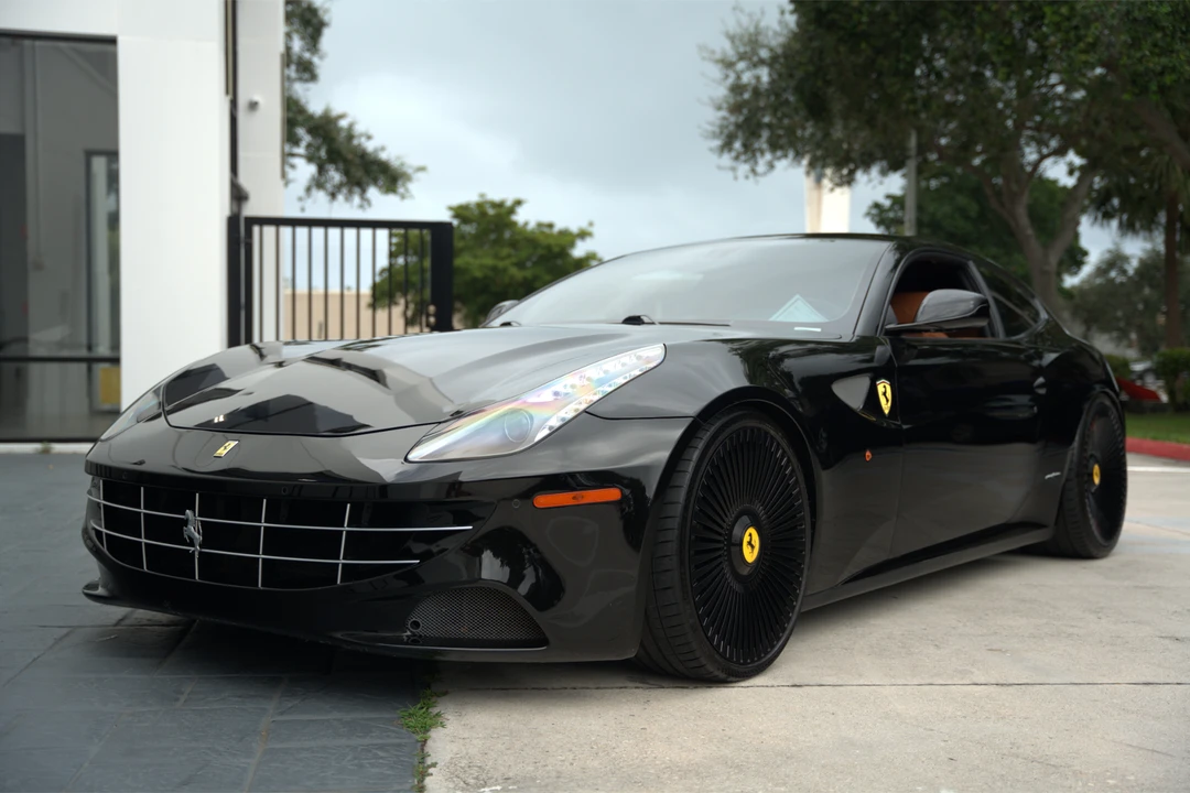 2012 Ferrari FF - Image 2 of 31