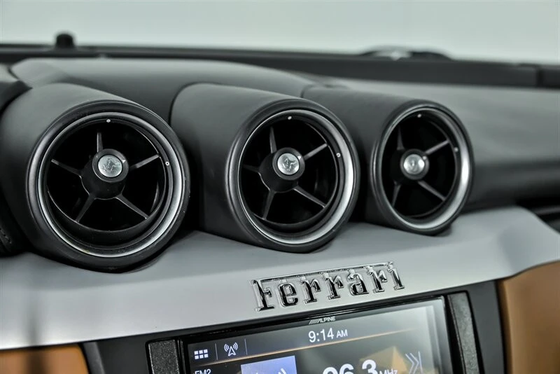 2012 Ferrari FF - Image 30 of 31