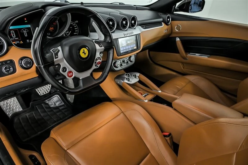 2012 Ferrari FF - Image 19 of 21