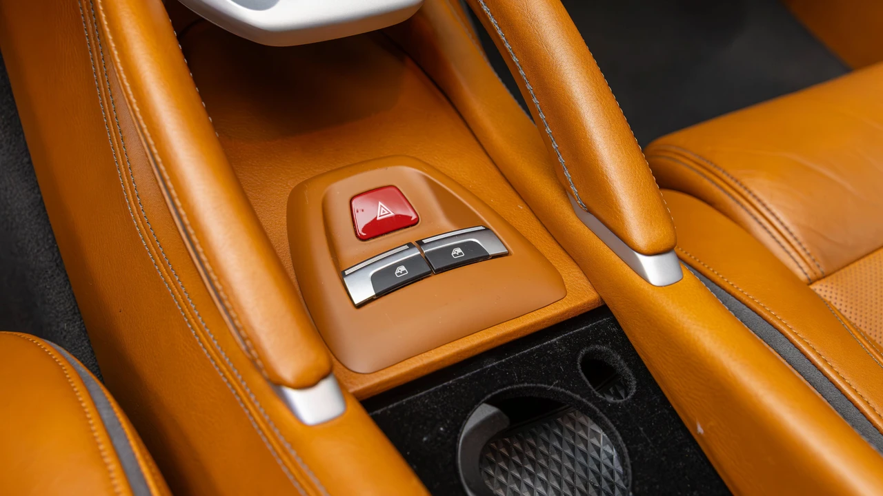 2012 Ferrari FF - Image 30 of 31