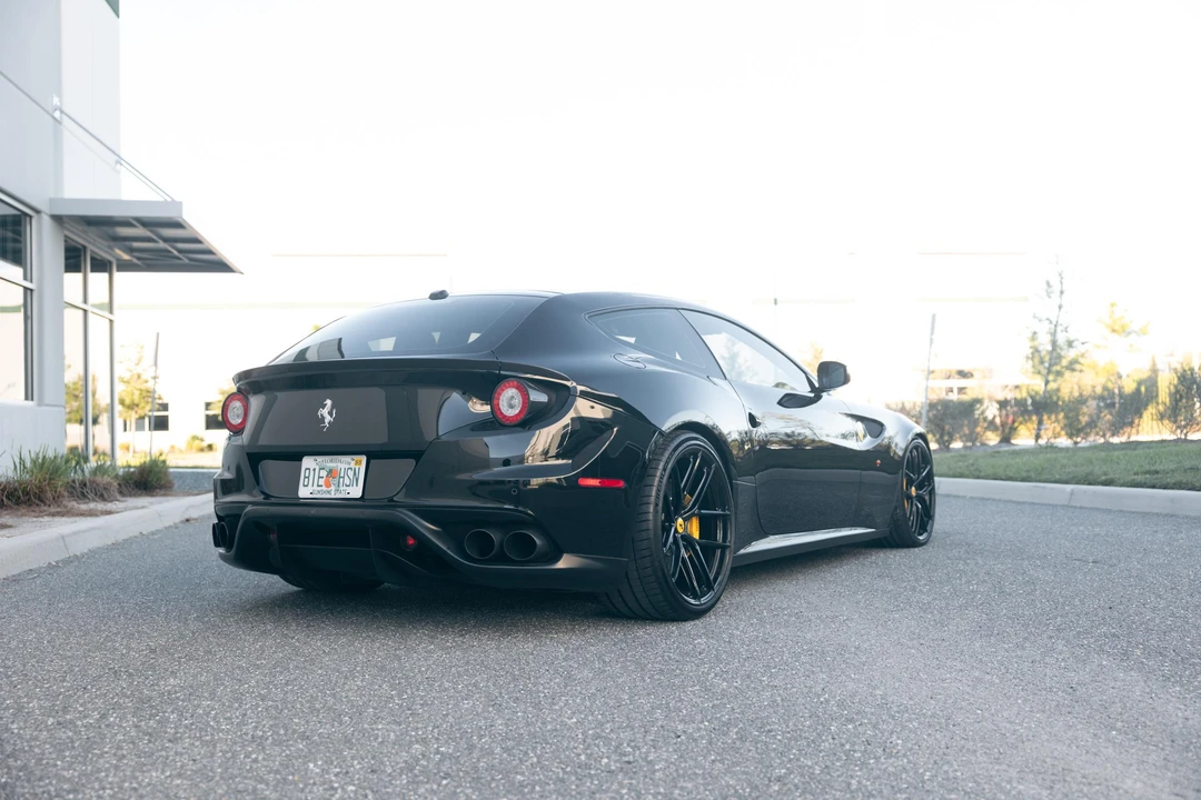 2012 Ferrari FF - Image 15 of 31