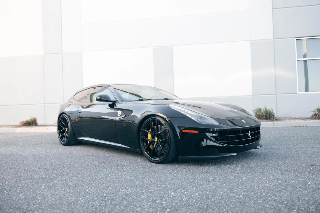 2012 Ferrari FF - Image 21 of 31