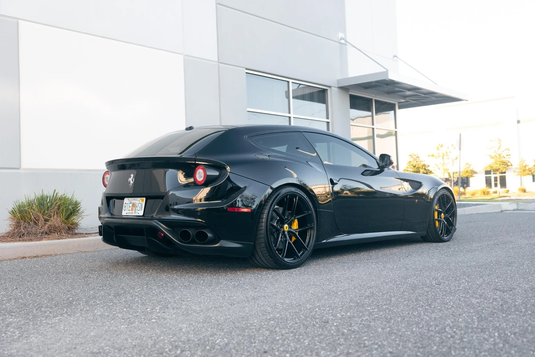 2012 Ferrari FF - Image 17 of 31
