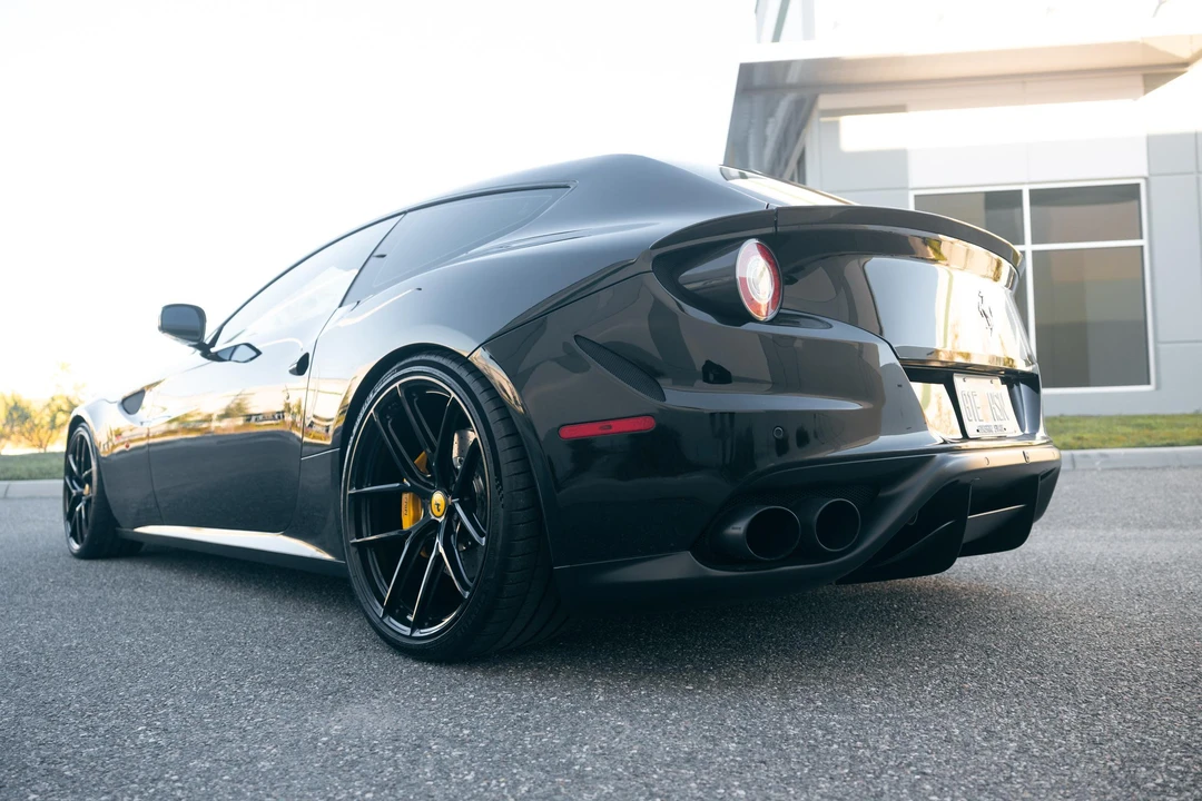 2012 Ferrari FF - Image 13 of 31