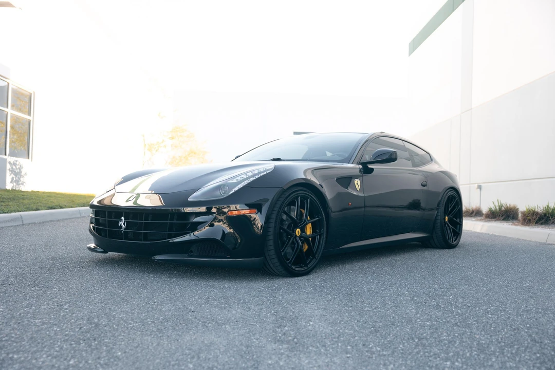 2012 Ferrari FF - Image 8 of 31