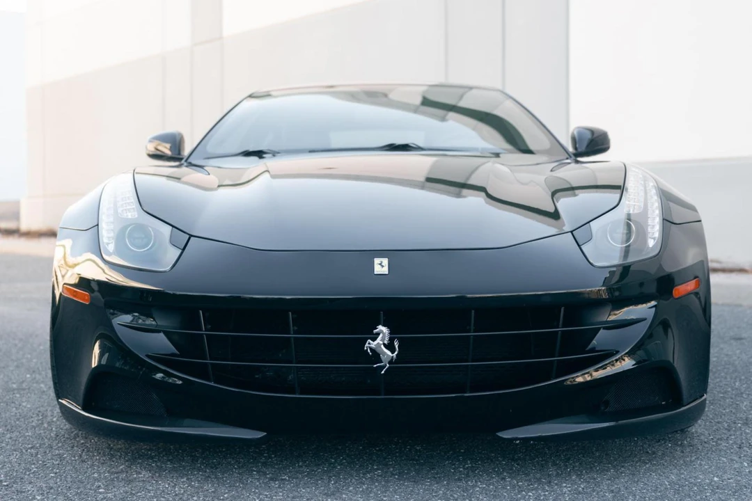 2012 Ferrari FF - Image 2 of 31