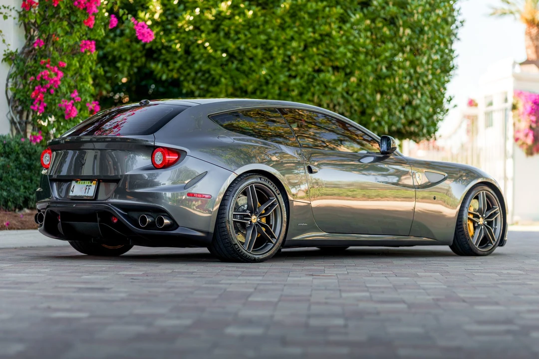 2012 Ferrari FF - Image 11 of 31