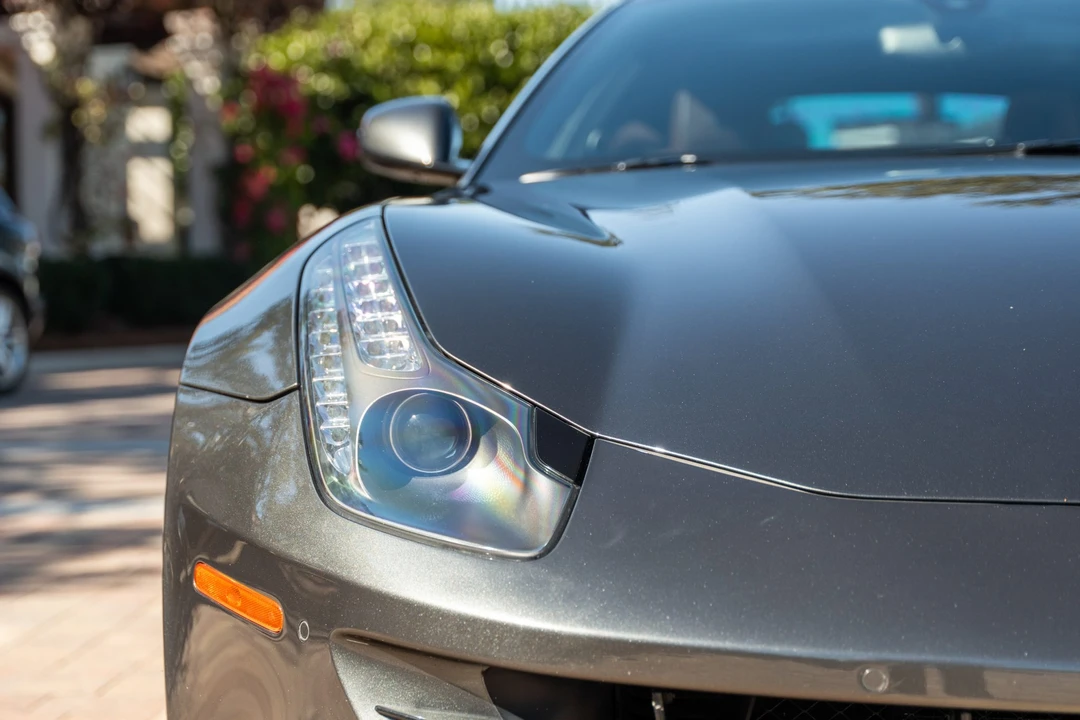 2012 Ferrari FF - Image 14 of 31