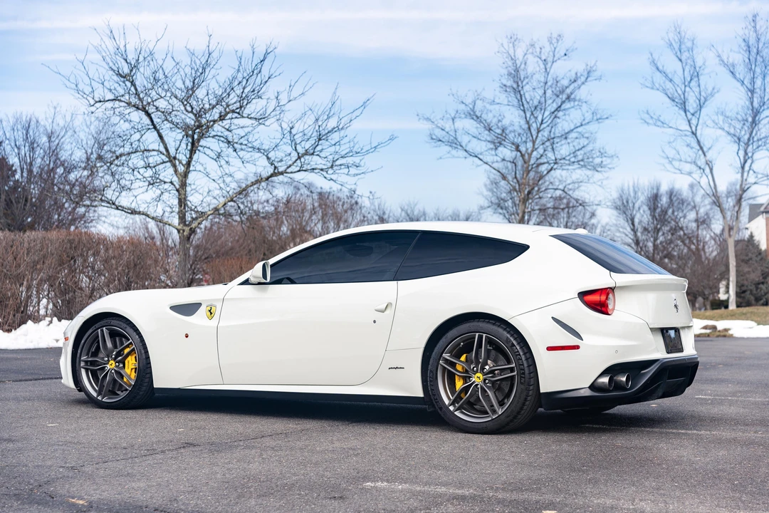2012 Ferrari FF - Image 8 of 31
