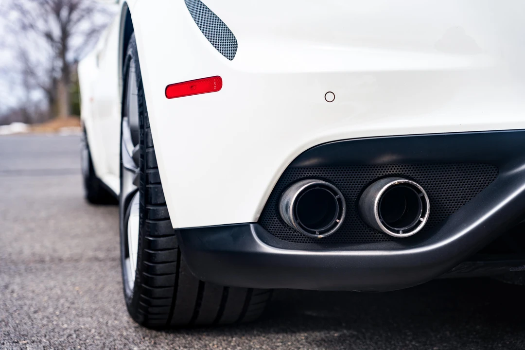 2012 Ferrari FF - Image 25 of 31