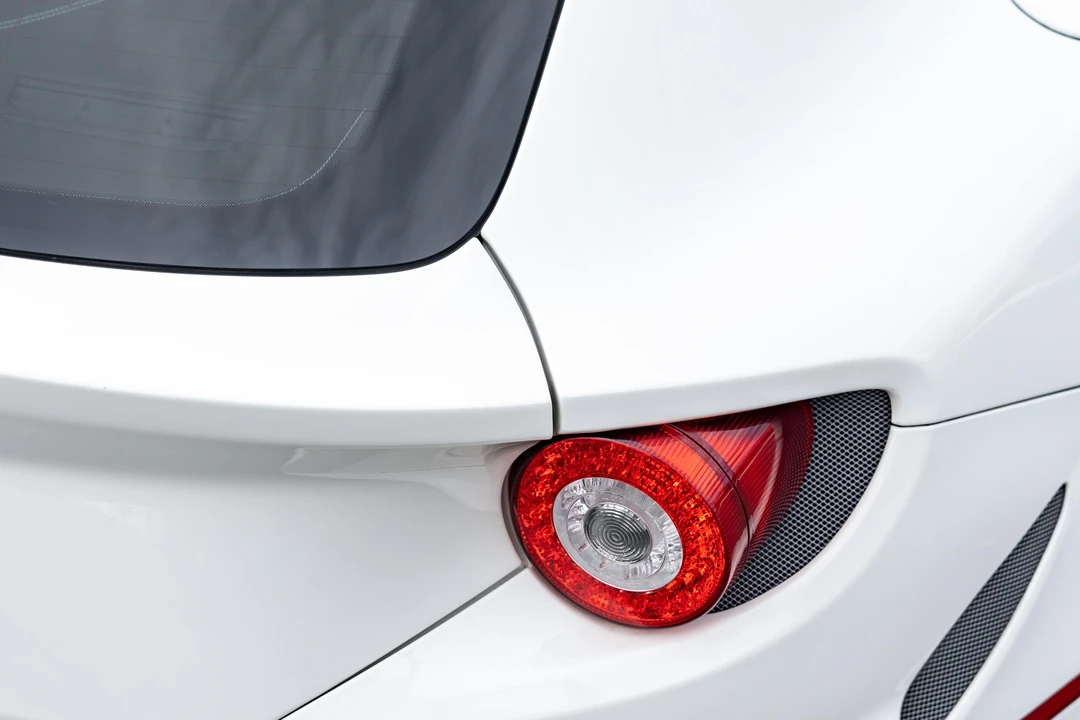 2012 Ferrari FF - Image 27 of 31