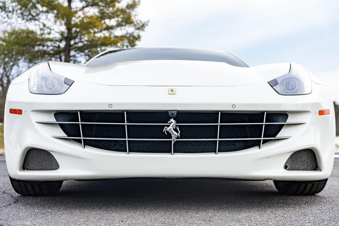 2012 Ferrari FF - Image 6 of 31