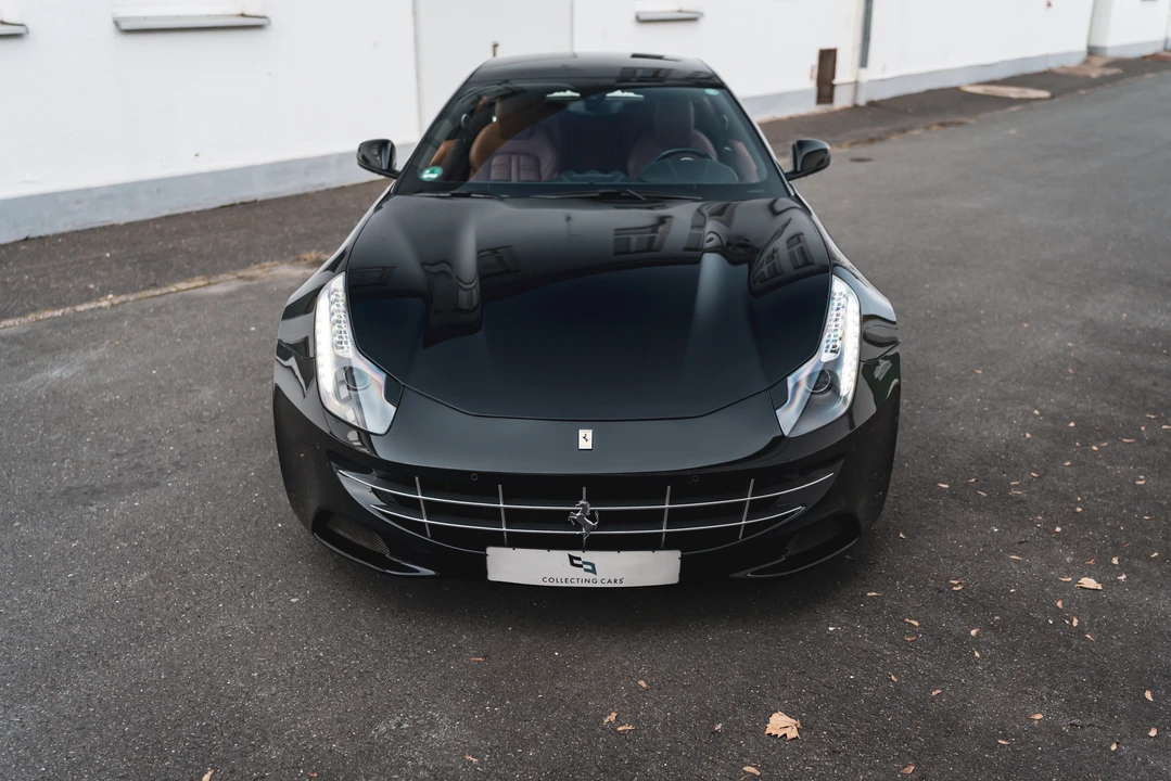 2012 Ferrari FF - Image 10 of 31