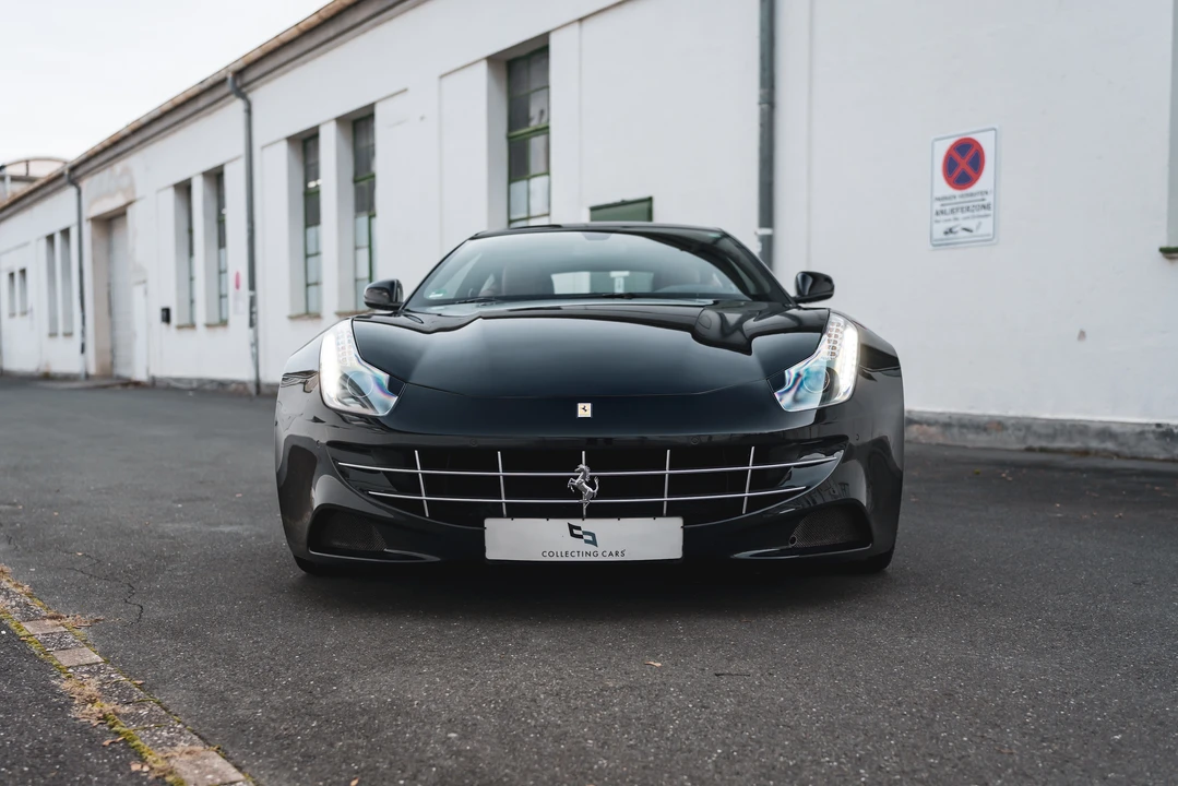 2012 Ferrari FF - Image 16 of 31