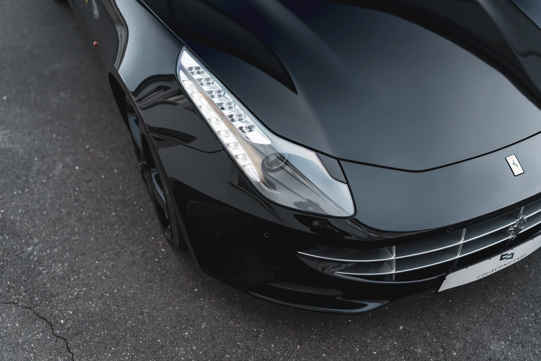 2012 Ferrari FF - Image 27 of 31