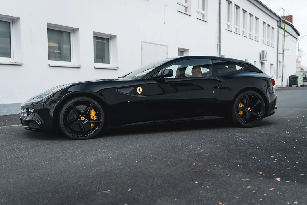 2012 Ferrari FF - Image 4 of 31