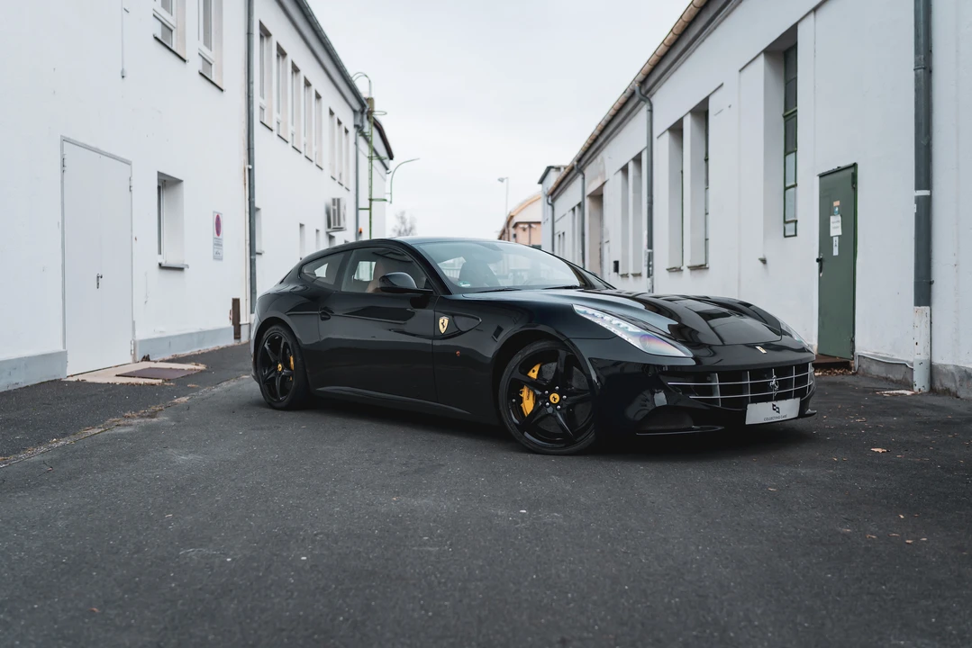 2012 Ferrari FF - Image 20 of 31