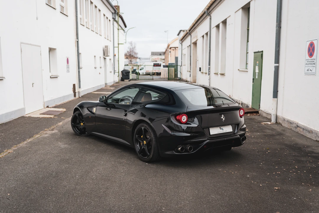 2012 Ferrari FF - Image 12 of 31