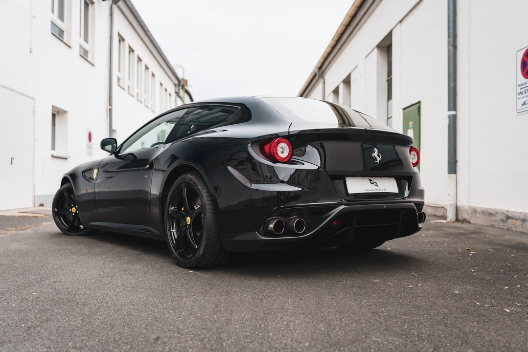 2012 Ferrari FF - Image 5 of 31