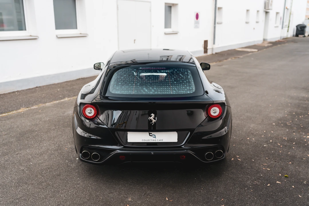 2012 Ferrari FF - Image 13 of 31