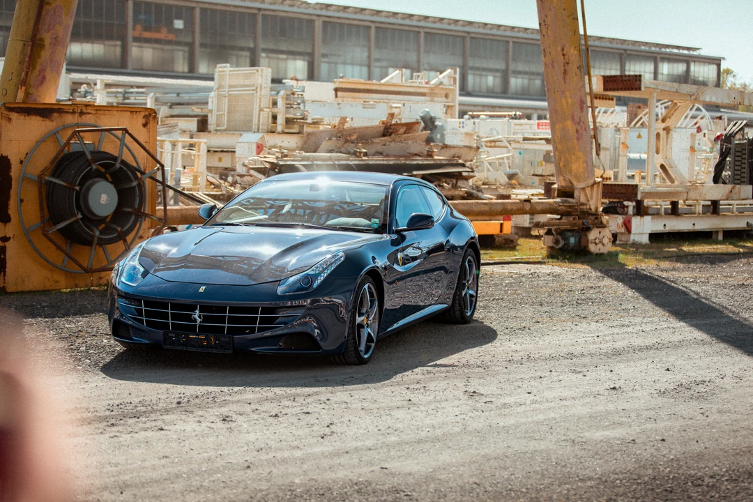 2012 Ferrari FF - Image 16 of 31