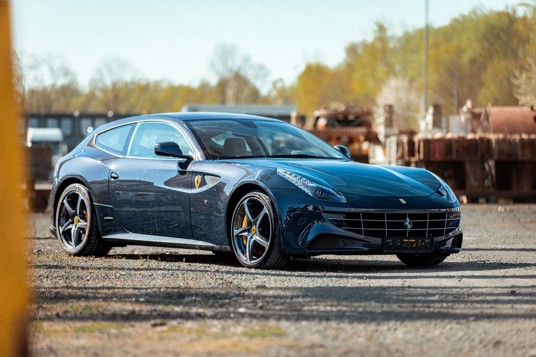 2012 Ferrari FF - Image 17 of 31
