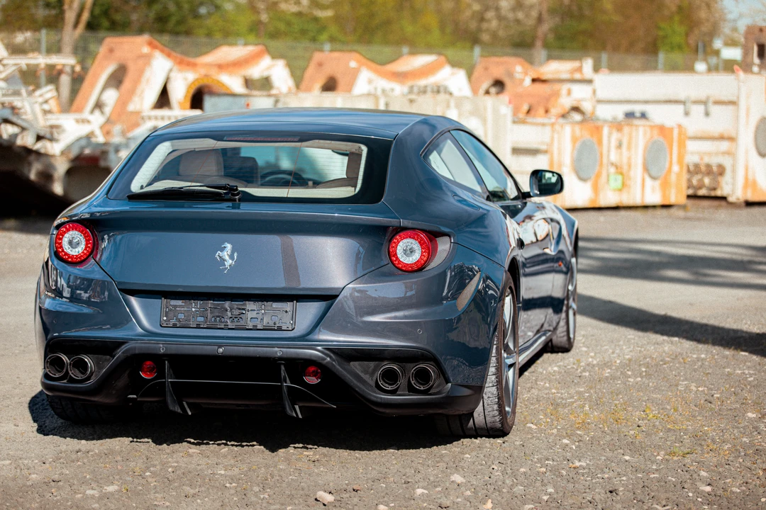 2012 Ferrari FF - Image 7 of 31