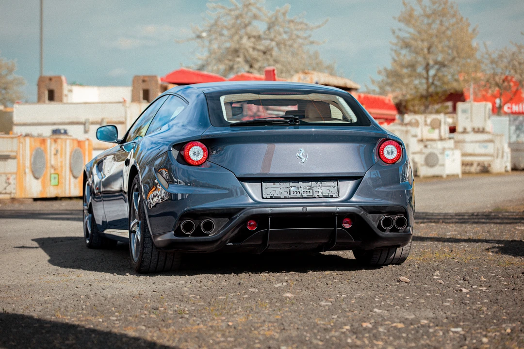 2012 Ferrari FF - Image 24 of 31