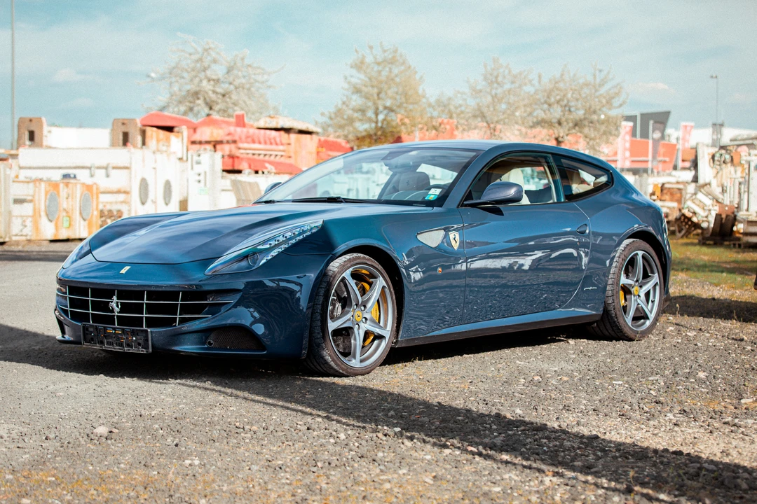 2012 Ferrari FF - Image 25 of 31