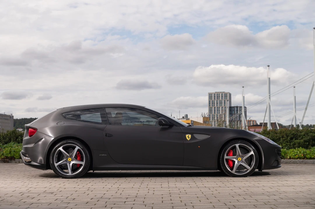 2012 Ferrari FF - Image 9 of 31