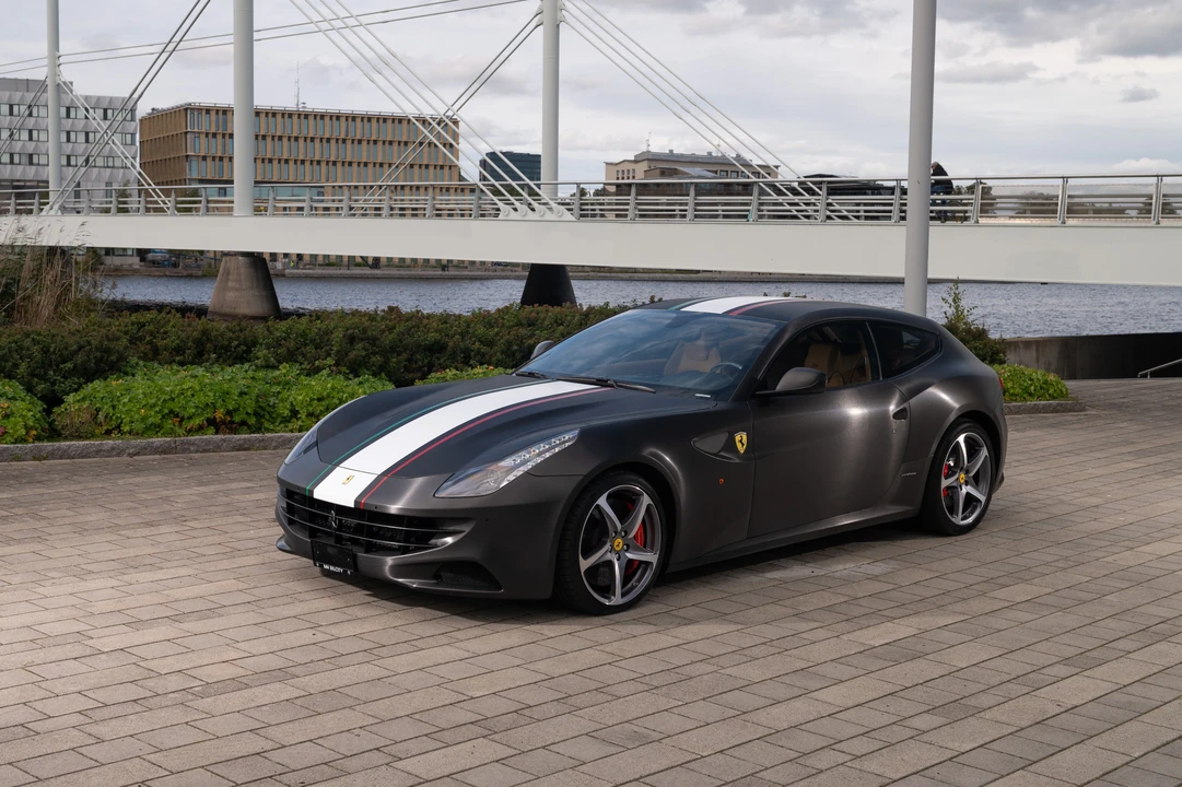 2012 Ferrari FF - Image 12 of 31