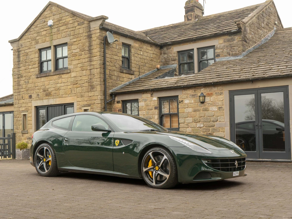 2012 Ferrari FF - Image 13 of 31