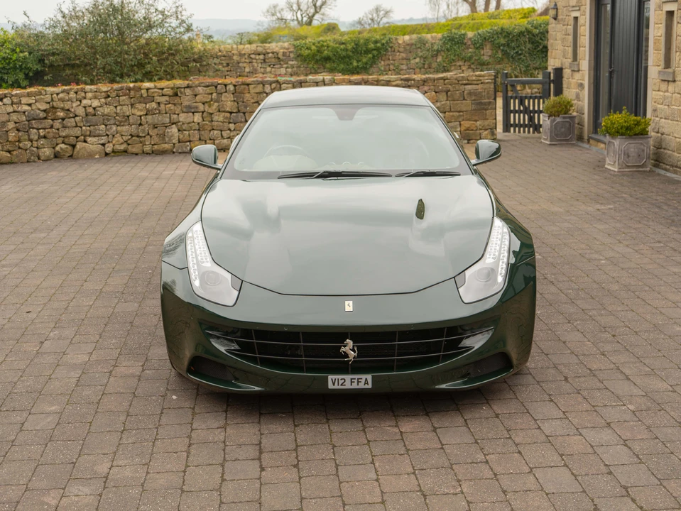 2012 Ferrari FF - Image 16 of 31