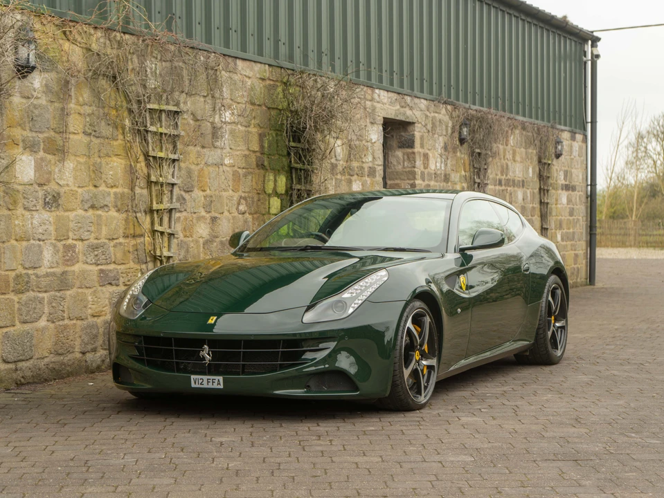 2012 Ferrari FF - Image 19 of 31