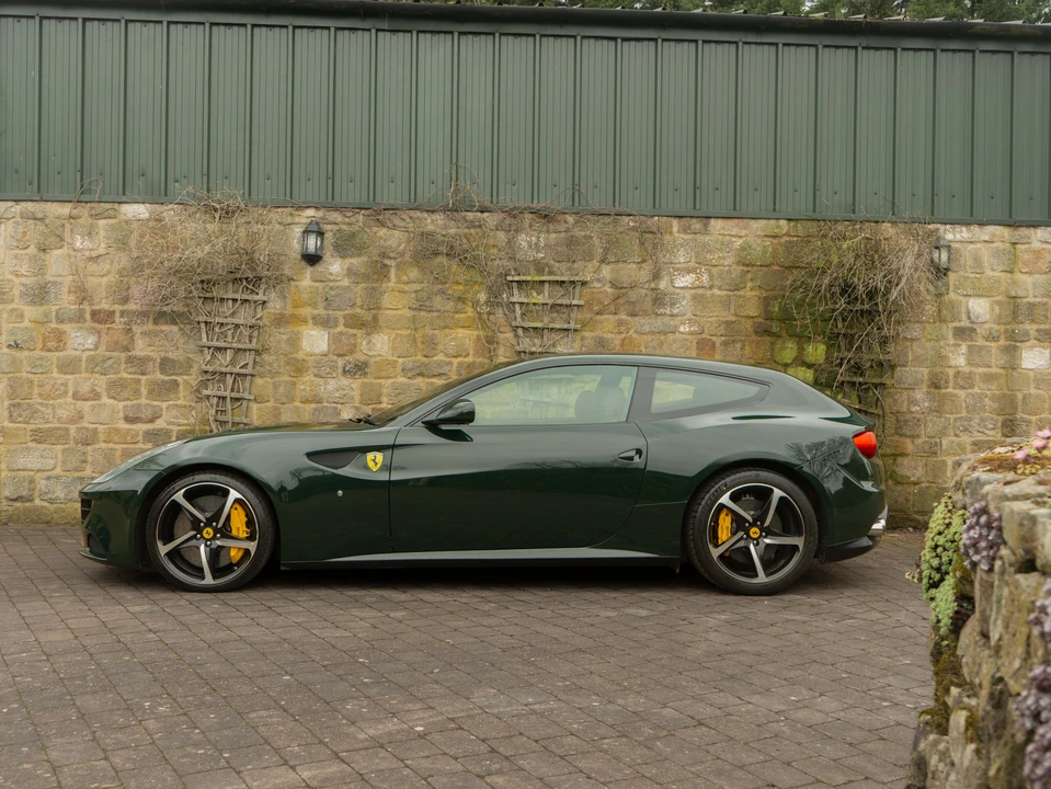 2012 Ferrari FF - Image 21 of 31