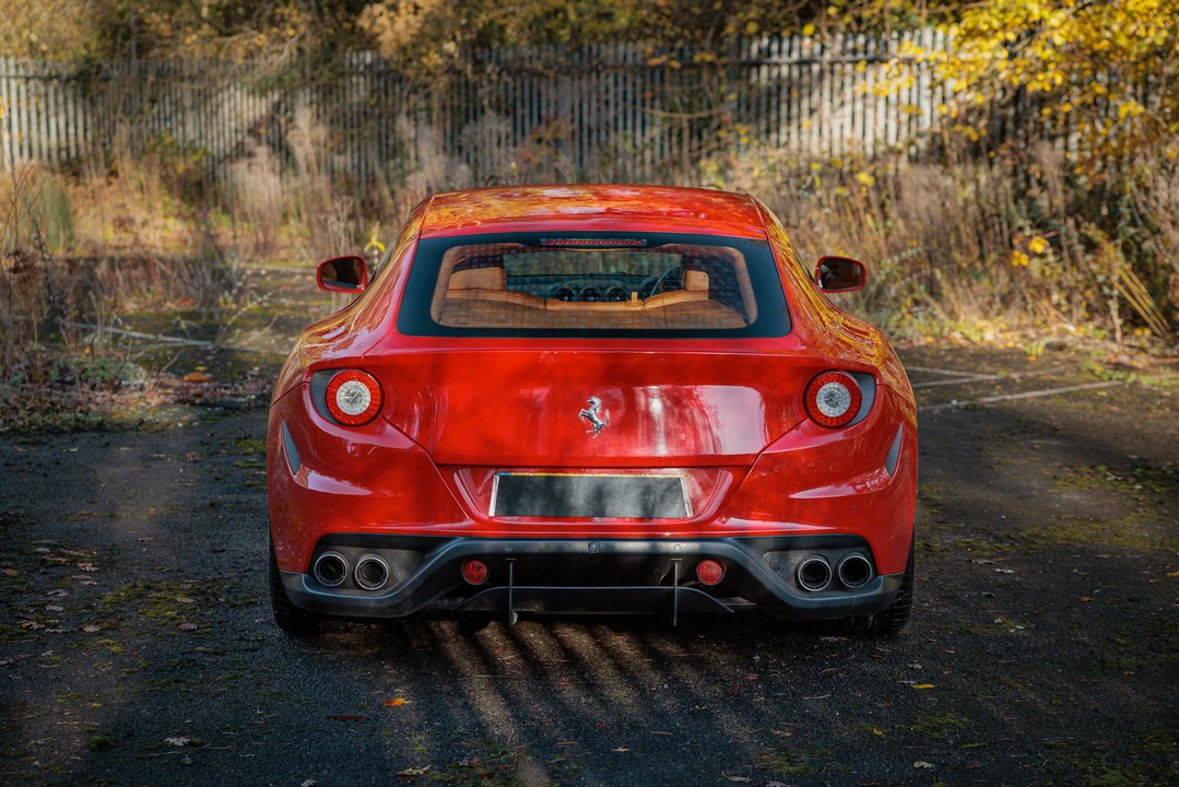 2012 Ferrari FF - Image 16 of 21