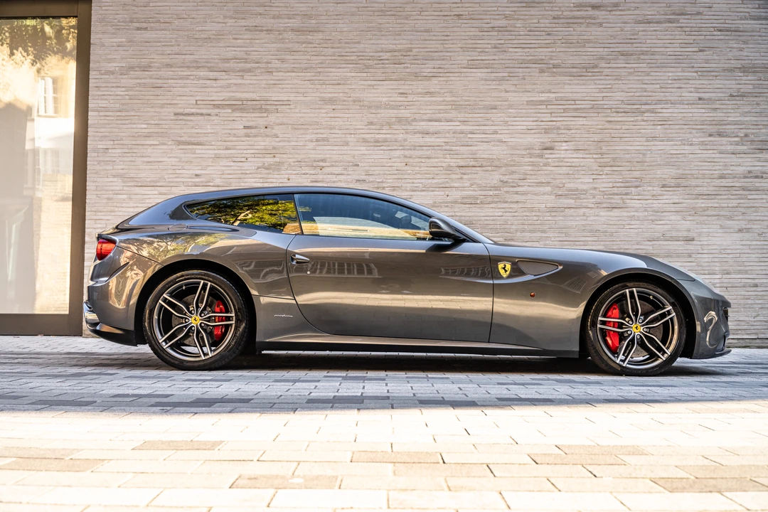 2012 Ferrari FF - Image 9 of 31